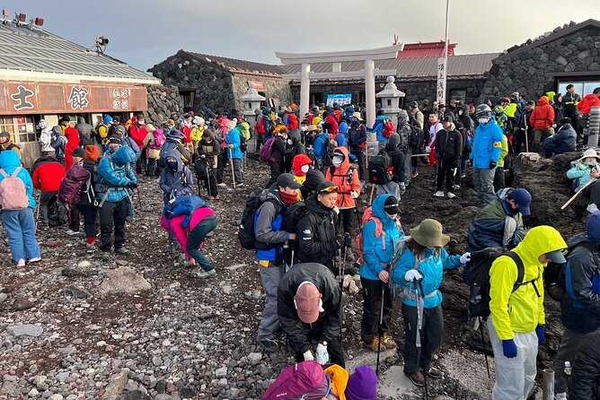 In 2026, 2-Day Mt. Fuji Climbing Tour with Mountain guide - Group size and the feeling of a managed climb