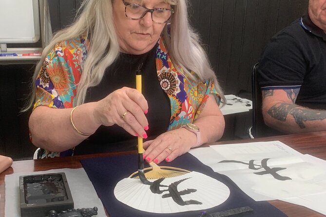 Japanese Calligraphy Class in Yokohama with Tea and Sweets - Price and value: why $19.51 can make sense for this kind of class