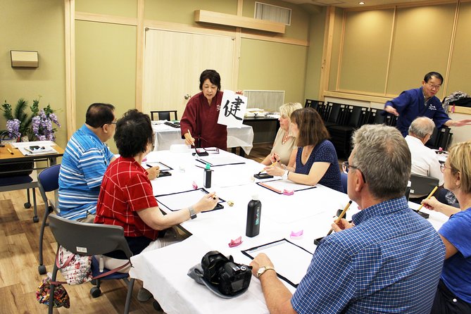 Japanese Calligraphy Experience - Your own calligraphy wall piece: how the last part creates a real keepsake