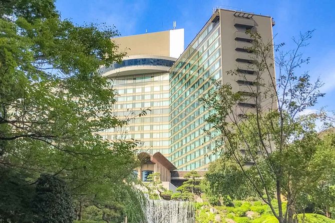 Japanese Garden & Western Architecture: Akasaka exploration tour - Hotel New Otani Japanese Garden, where 400 years shows up in details