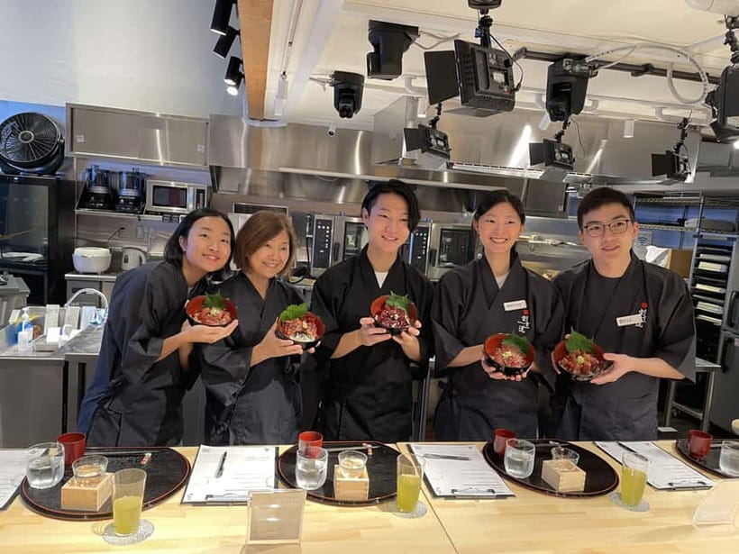 Japanese Knife Skills & Tuna Don/Sushi Workshop in Tokyo - Japanese Knife Craft 101: Understanding What Makes These Blades Special