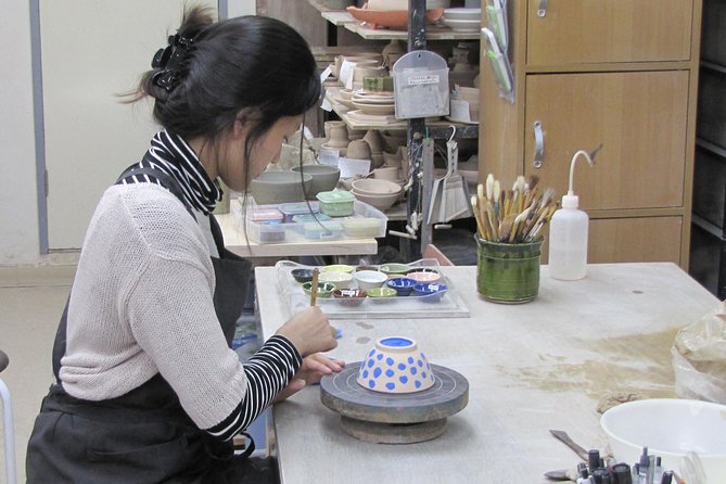 Japanese Pottery Class in Tokyo - The Studio Setup: small group, central Tokyo, and an easy meeting point