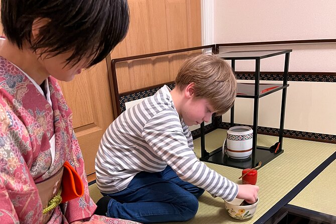 Japanese Tea Ceremony at Private Home in Yokohama, suburban Tokyo - Watching Matcha Being Made, Then Mixing Your Own