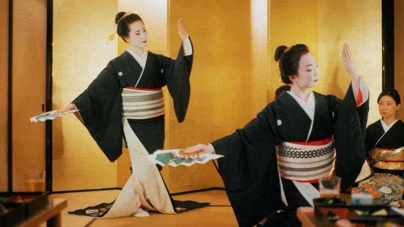 Japanese Traditional Entertainment Experience in Tokyo - How the ozashiki geisha parlor works