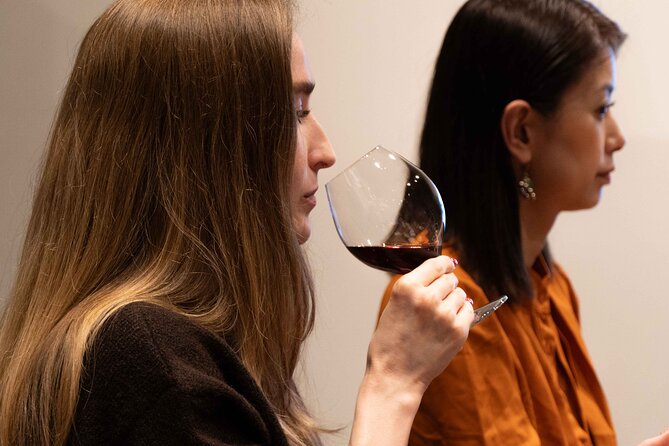 Japanese Wine Omakase in Shibuya – Guided Tasting, Not Sake - Who this Japanese wine omakase fits best