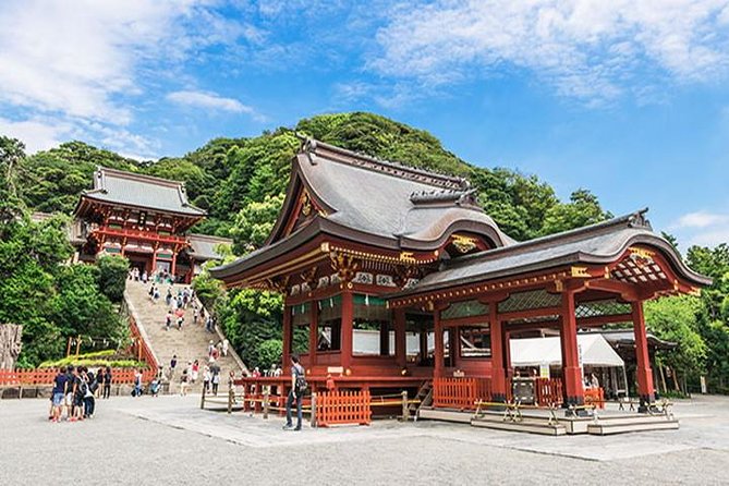 Kamakura 8 hr Private Walking Tour with Licensed Guide from Tokyo - Tsurugaoka Hachimangu and Komachi Street, where shopping is part of the story
