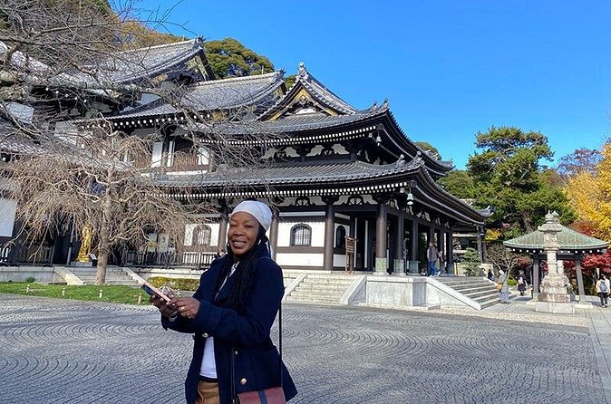 Kamakura Full Day Walking Tour with Local Expert Guide and Pickup - Kotoku-in and the Great Buddha: Set the Bar First