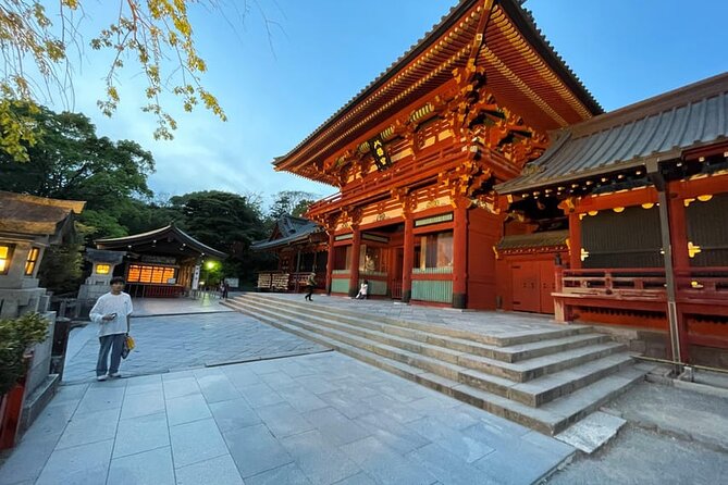 Kamakura Full Day Walking Tour with Local Expert Guide and Pickup - Tsurugaoka Hachimangu: The Shrine You Can Sense Immediately