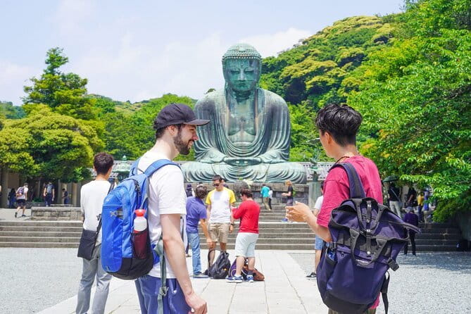 Kamakura Heritage Bike or Walk Tour with ex-Rickshaw guide - Yuigahama Beach: the seaside road break