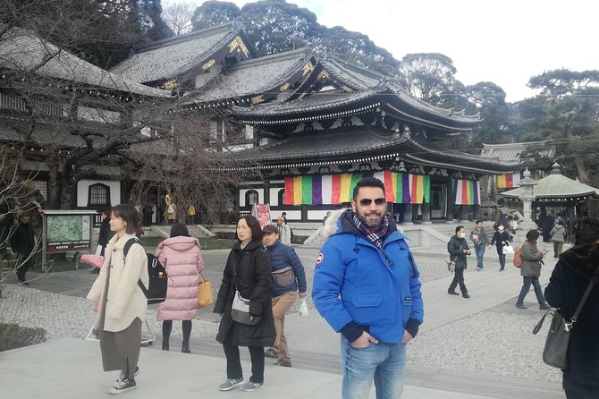 Kamakura One Day Hike Tour with Government-Licensed Guide - Hillside shrines and seasonal moments, Zeniarai Benten to Meigetsuin