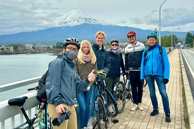 Lake Kawaguchi Explorer: E-Bike Guided Tour - Kawaguchi Asama Shrine: calm precincts with a Fuji eruption story