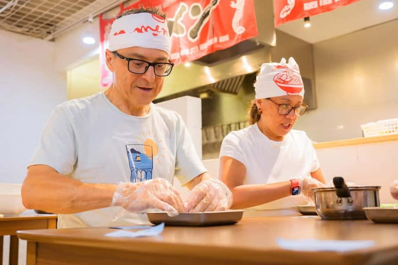 Lake Kawaguchiko: Ramen Cooking Class with Souvenir - Price and value: is $133 per person worth it?