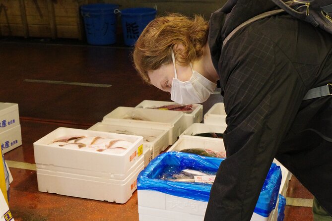 Learn Sushi-grade fish with a licensed guide @Yokohama fishmarket - The price question: $55.28 for market time and access
