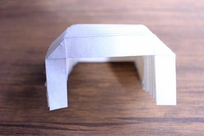 Mini Origami Lamp and Mizuhiki knot Belt Workshop in Ueno - What you create: origami lamp folds plus a mizuhiki belt knot