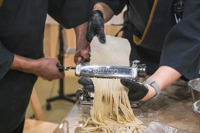 Mochi Matcha Gluten Free Japanese Sweets Class near Shibuya area - Tea, Apron, and the Small Details That Make It Feel Worth It