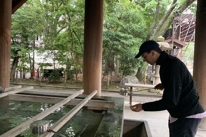 Modern Japanese History Tour in Tokyo - Yūshūkan Museum: military artifacts, documents, and the Kamikaze explanation
