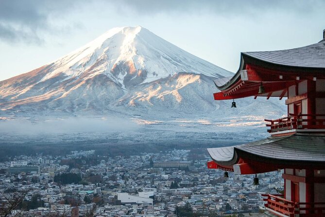 Mount Fuji Private Tour With English Speaking Driver - Chureito Pagoda and the Lake Kawaguchiko viewpoint cluster