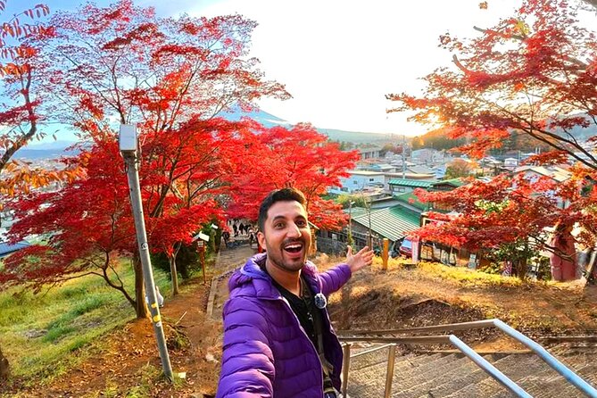 Mt Fuji and Lake Kawaguchiko Bus Day Tour with English Guide - Seasonal events you can catch if your dates line up