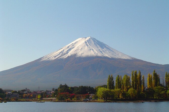 Mt. Fuji & Hakone: Fuji Sengen Shrine, Cruise, and Ramen-Making - Your Guide Makes It Feel Like a Day Trip, Not a Checklist
