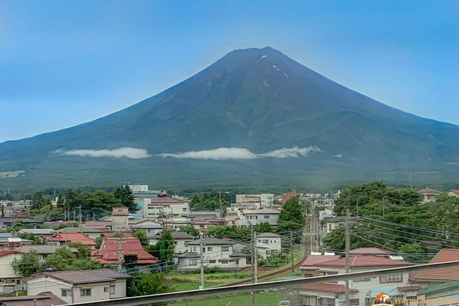 Mt Fuji, Hakone Private Tour by Car Pickup from Tokyo - Arakura Fuji Sengen Shrine, the pagoda view that people talk about