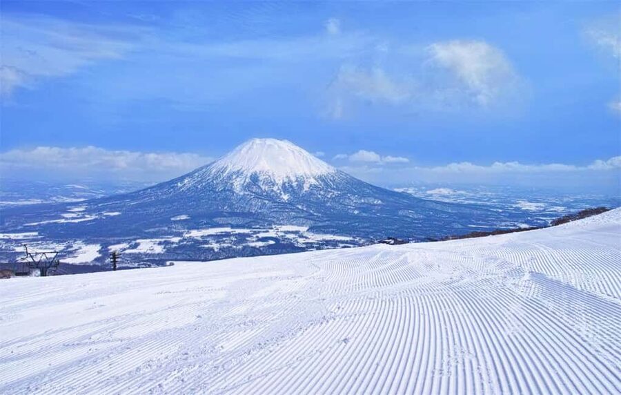 Mt. Fuji Skiing Experience- YETI Ski Resort & Onsen Day Trip - Quick hits you will care about