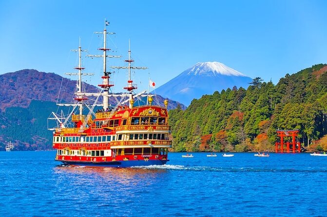Mt.Fuji view Hakone Private tour with English speaking driver - Stop 1: Lake Ashinoko, where Mt. Fuji views feel close