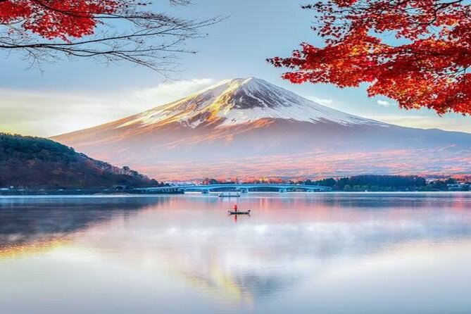 MT FUJI with Private Tour - Oshino Hakkai: free springs, easy walking, great photo corners
