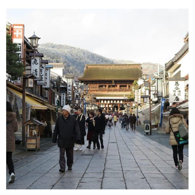 Nagano Tokyo: Snow Monkey Private Day Tour Hotel Pick & Drop - Timing, Walking, and Winter Prep for a Smooth 10-Hour Circuit