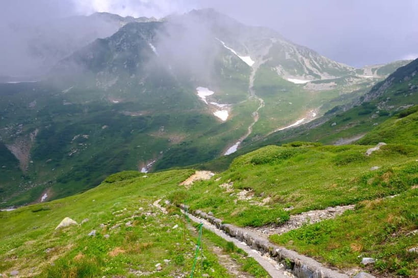 Nagano: World’s Edge Tateyama Kurobe Alpine Route Tour - Guides, Pacing, and the Photo Gift You Actually Use