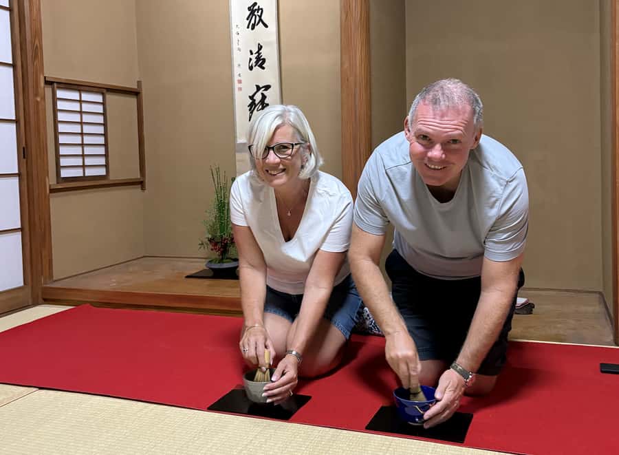 【NEW】Shibuya Tea Ceremony Tokyo-Chaan - Hands-on matcha making: what you do, not just what you see
