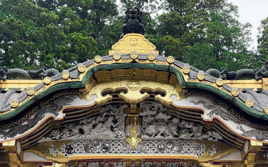 Nikko: Day Tour from Tokyo in Spanish - Spanish - Shinkyō Bridge walk: from main street to the Bridge of the Gods