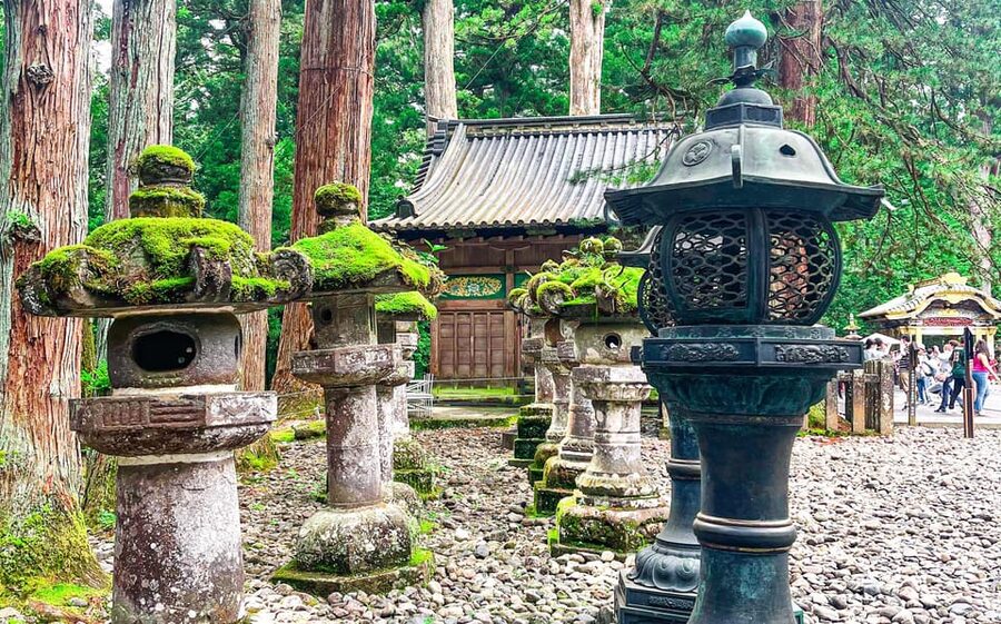 Nikko: Day Tour from Tokyo in Spanish - Spanish - Tōshōgū Shrine: where the art and the meaning meet