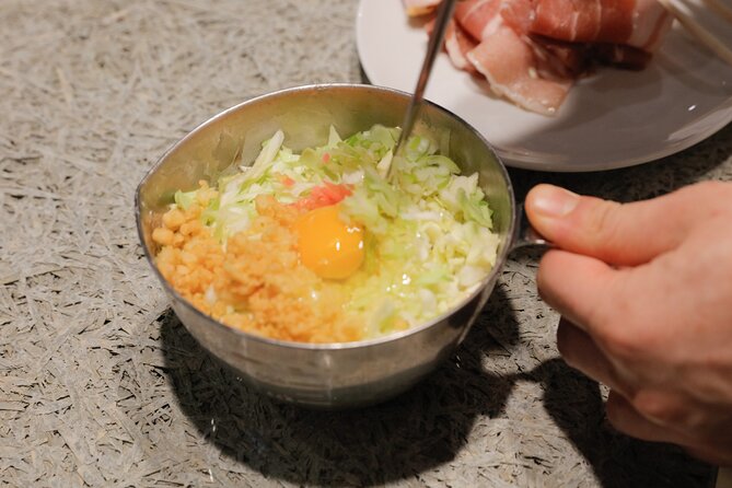 Okonomiyaki making experience~Japanese popular food - What happens during the 1-hour class on the griddle