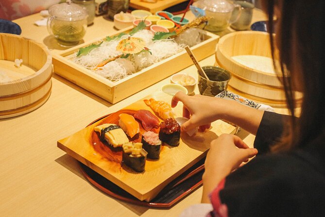 Popular Sushi Making Class near Tokyo Tower - The route day around Tokyo Tower, what you see and why it is planned
