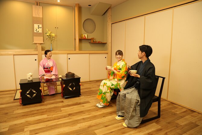 Practicing Zen through Japanese Tea Ceremony - Getting to Kikai Shinkō Kaikan and what the setting feels like