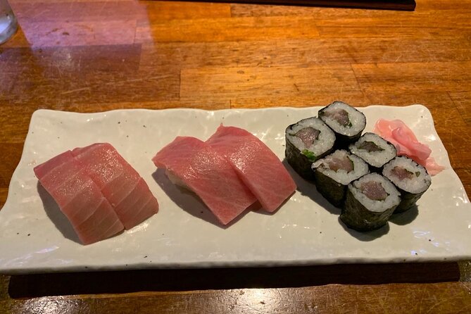 Private Bar Hopping Tour in Shinjuku, Tokyo - The guide factor: insider stories, manners, and on-the-spot help