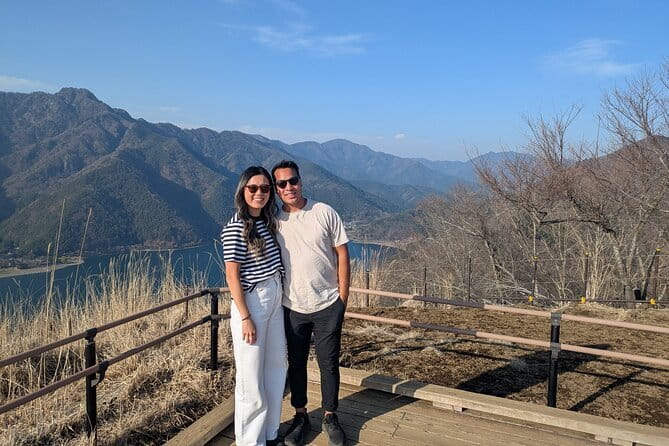 Private Fuji Half-day Car Tour with Hotel Pickup and Local Guide - Start strong at Arakura Fuji Sengen Shrine: torii views and classic angles