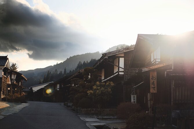 Private Full-Day Kamakura-Enoshima Tour with Bilingual Driver - Komachi-dori and Goro-gomi shopping breaks: when crowds come with good energy