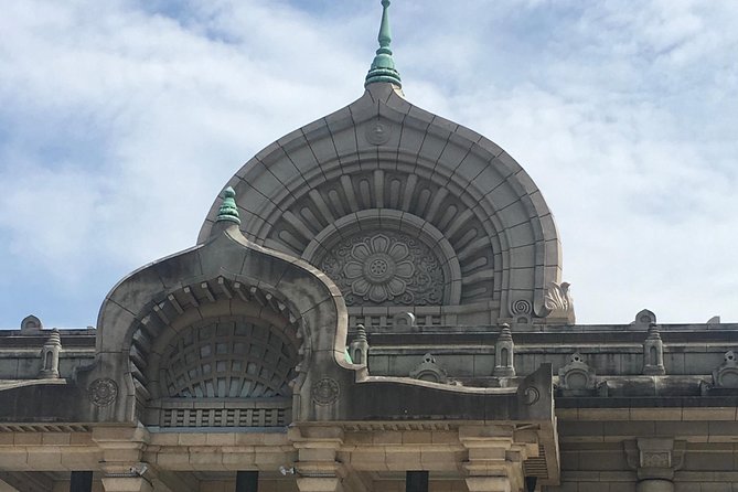 Private Ginza Architecture Walking Tour - Private pace and small group, what that means in practice