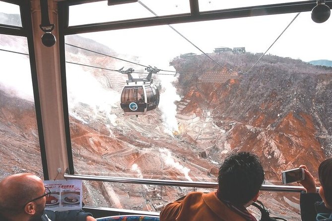 Private Hakone Tour - View of Mt. Fuji, Nature and Culture - Hakone Yumoto Souvenirs and the Easy Return to Tokyo