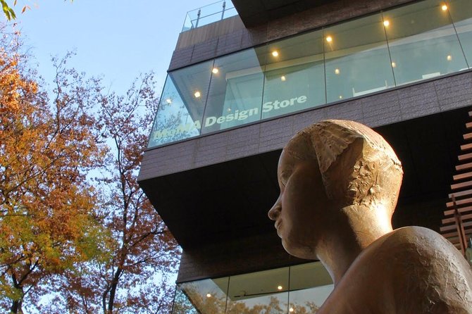 Private Harajuku Omotesando Architecture Walking Tour - Logistics that make or break a walking tour