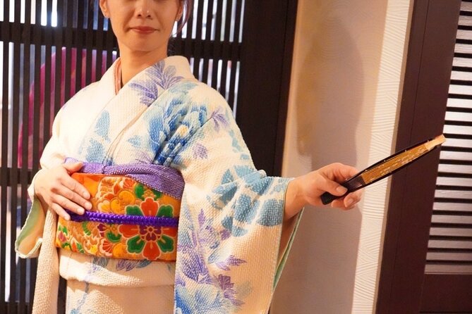 Private Kimono and tea ceremony at local home near Tokyo Disney - Season and Practical Notes for a Smooth Experience