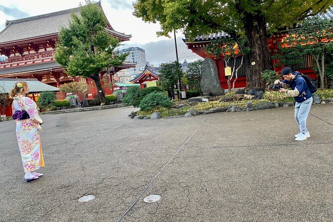 Private Kimono photo shooting tour in ancient city Kamakura - Komachi Street: Shopping Time and a Natural End to Your Photo Session