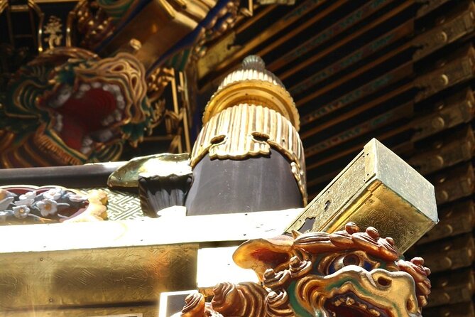 Private Nikko Early Morning Tour with English-Speaking Guide - A private English-speaking guide, and why it makes the shrines click