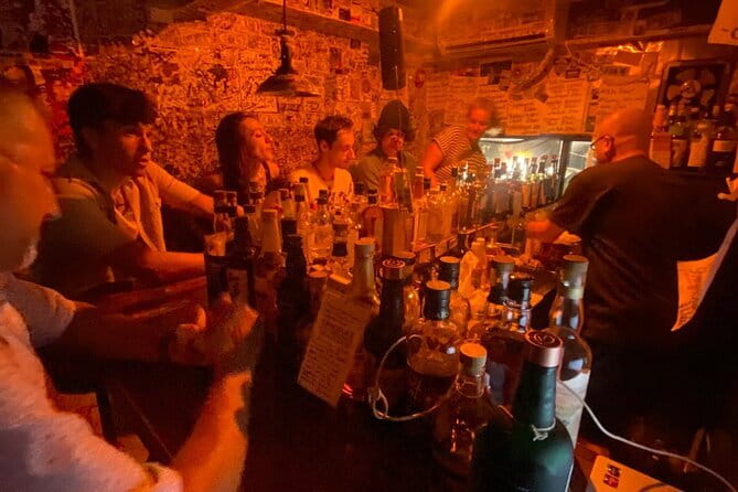 [Private]Shinjuku Golden Gai Bar Hopping w/ Japanese Local Guide - Meeting Point, Timing, and How to Keep the Night Smooth