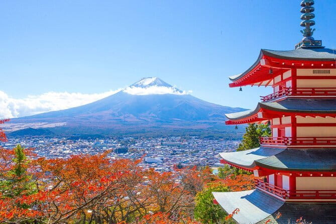 Private Sightseeing to Mt Fuji and Hakone with English Driver - Lake Kawaguchiko: viewpoints, ropeway energy, and a chance to slow down