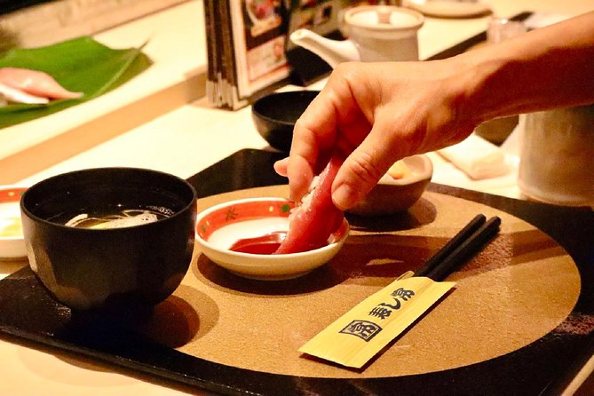 Private Tokyo Food Tour with 10+ Tastings of Japanese Classics - A Shinto Shrine Built in 1627, and What It Changes About the Walk
