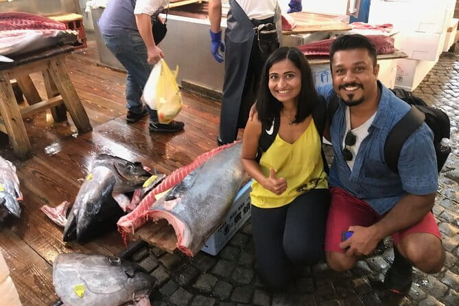Private Tokyo's Famed Tsukiji Fish Market Tour - Meeting at Eni Kaita Mochi, then Going Straight into the Morning