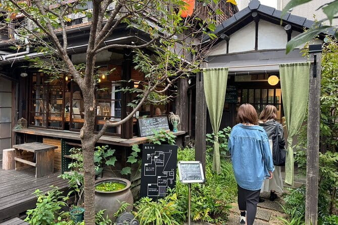 Private Tour : Experience Old Tokyo: Cultural Walk in Yanaka Nezu - Yuyake Dandan staircase: the photo view that sets the tone