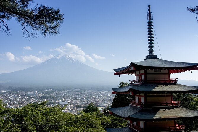 Private Unforgettable Mt Fuji Tour with English Speaking Driver - Arakura Fuji Sengen Shrine and Mt Fuji 5th Station, when conditions cooperate